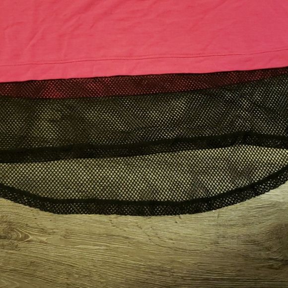 Serena Williams Signature Statement Top Net Sleeve - Picture 4 of 5